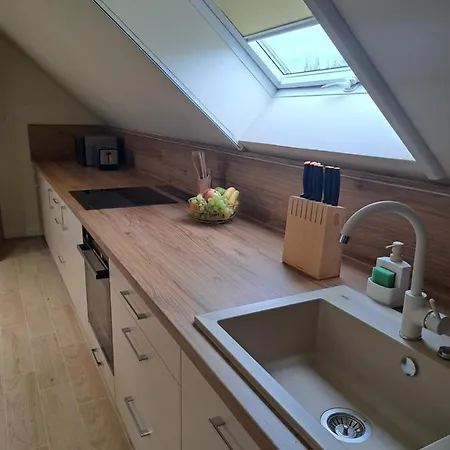 Apartman Szmaragd Zastan