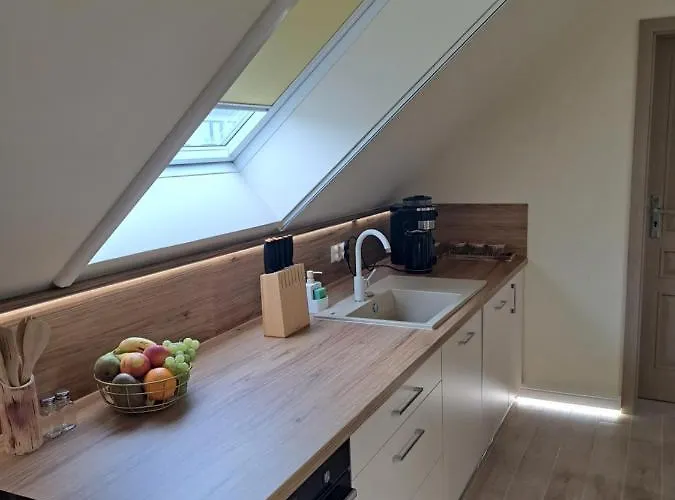 Apartment Szmaragd Zastan